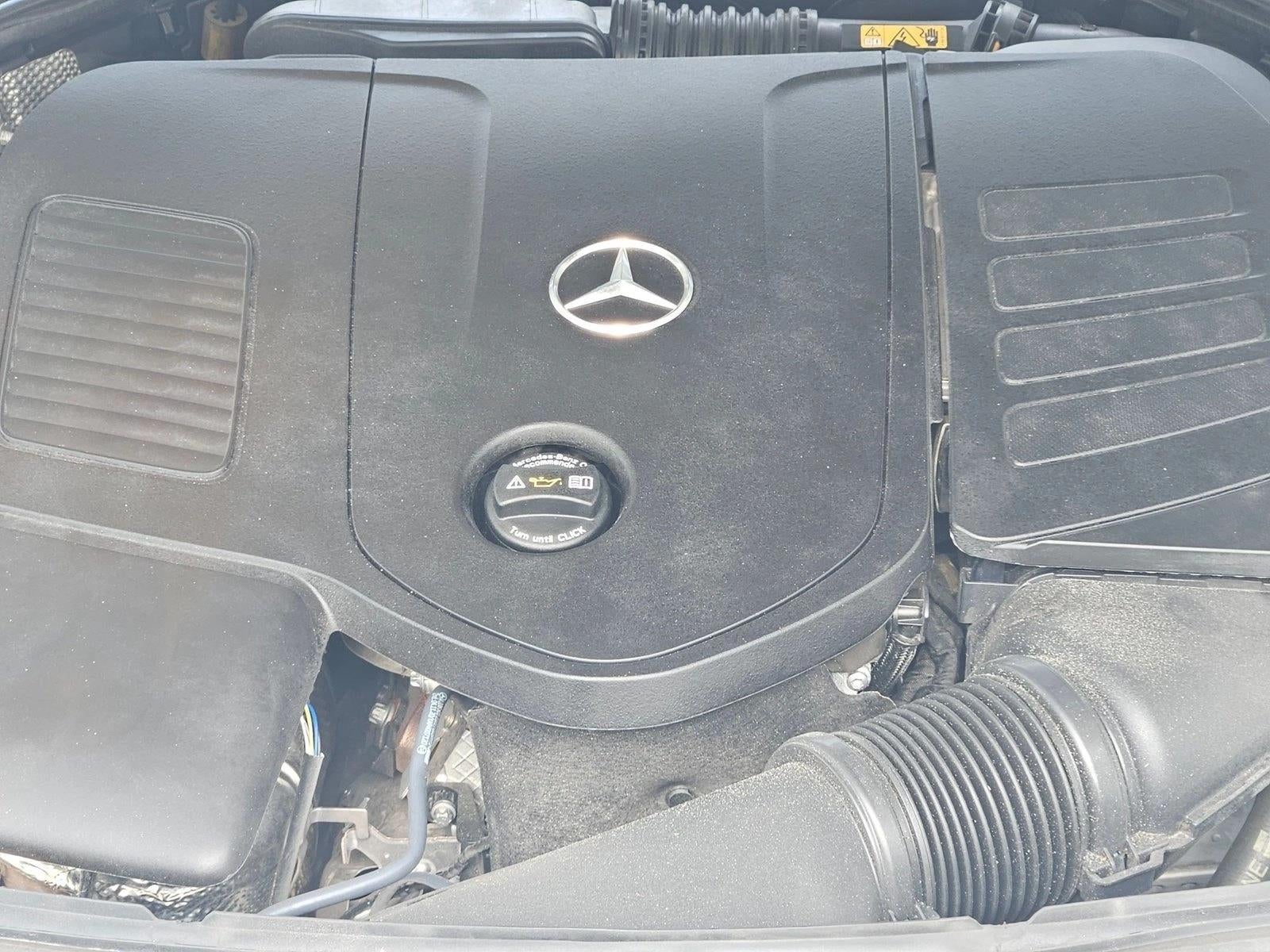2023 Mercedes-Benz C-Class C 300 Sedan