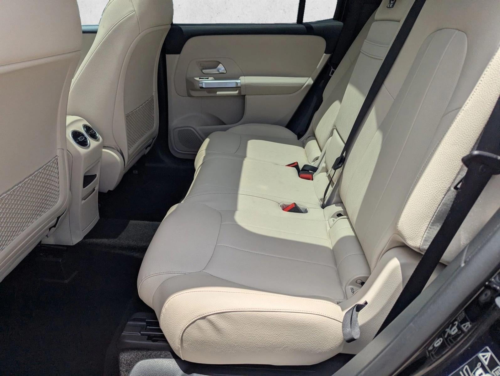 2023 Mercedes-Benz GLB GLB 250 SUV
