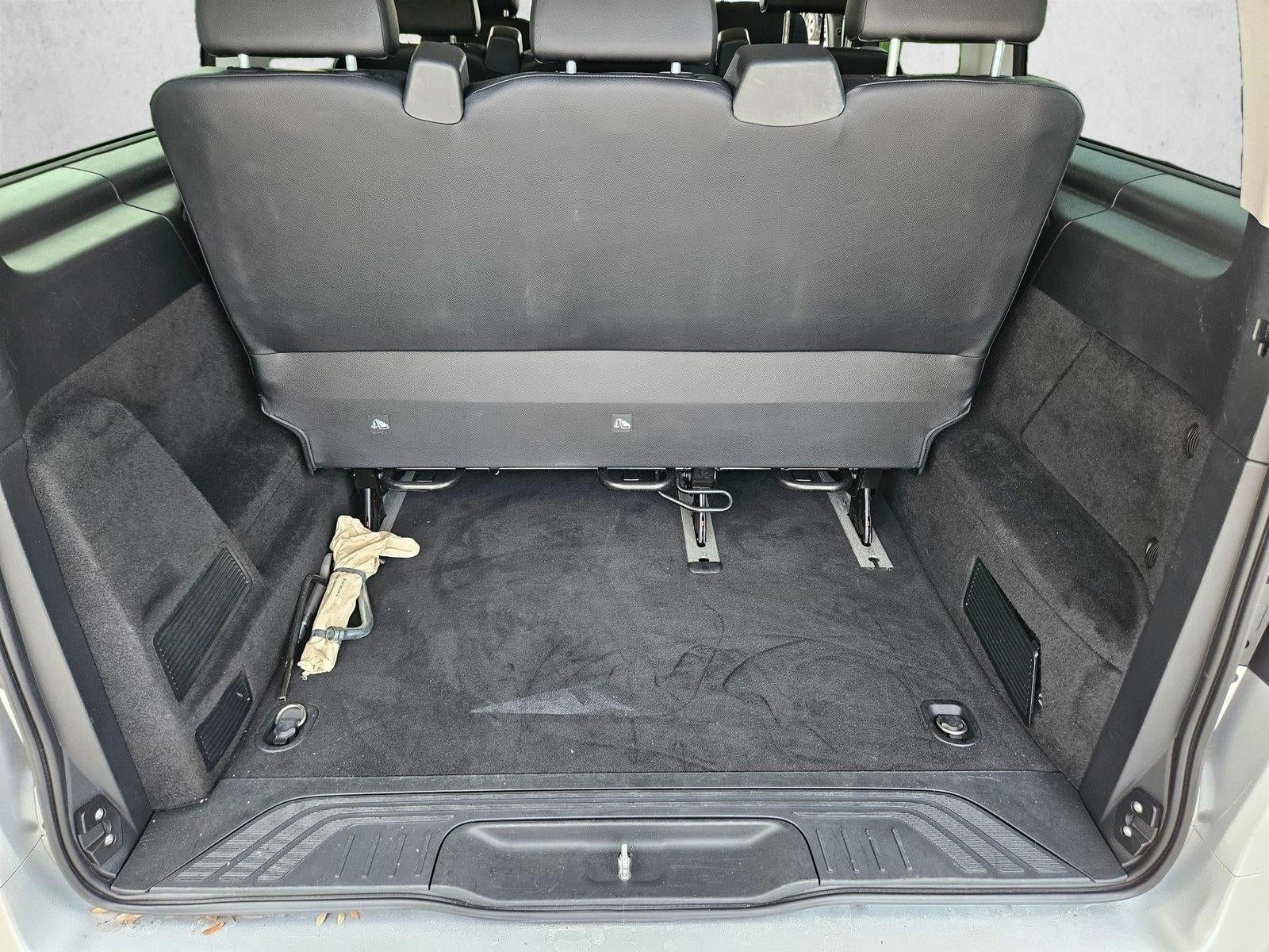 2023 Mercedes-Benz Metris Passenger Van Standard Roof 126" Wheelbase