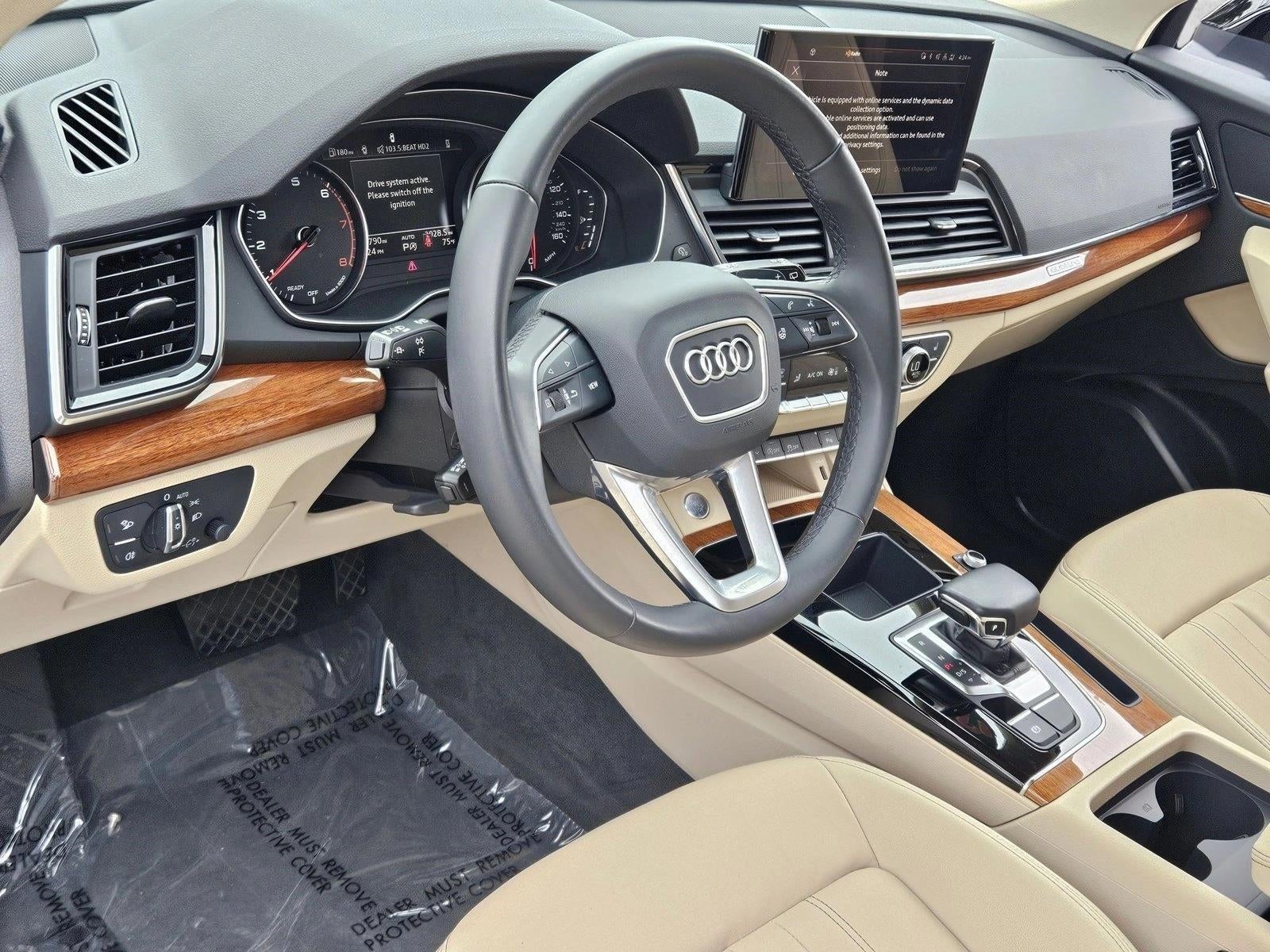 2023 Audi Q5 Premium 40 TFSI quattro