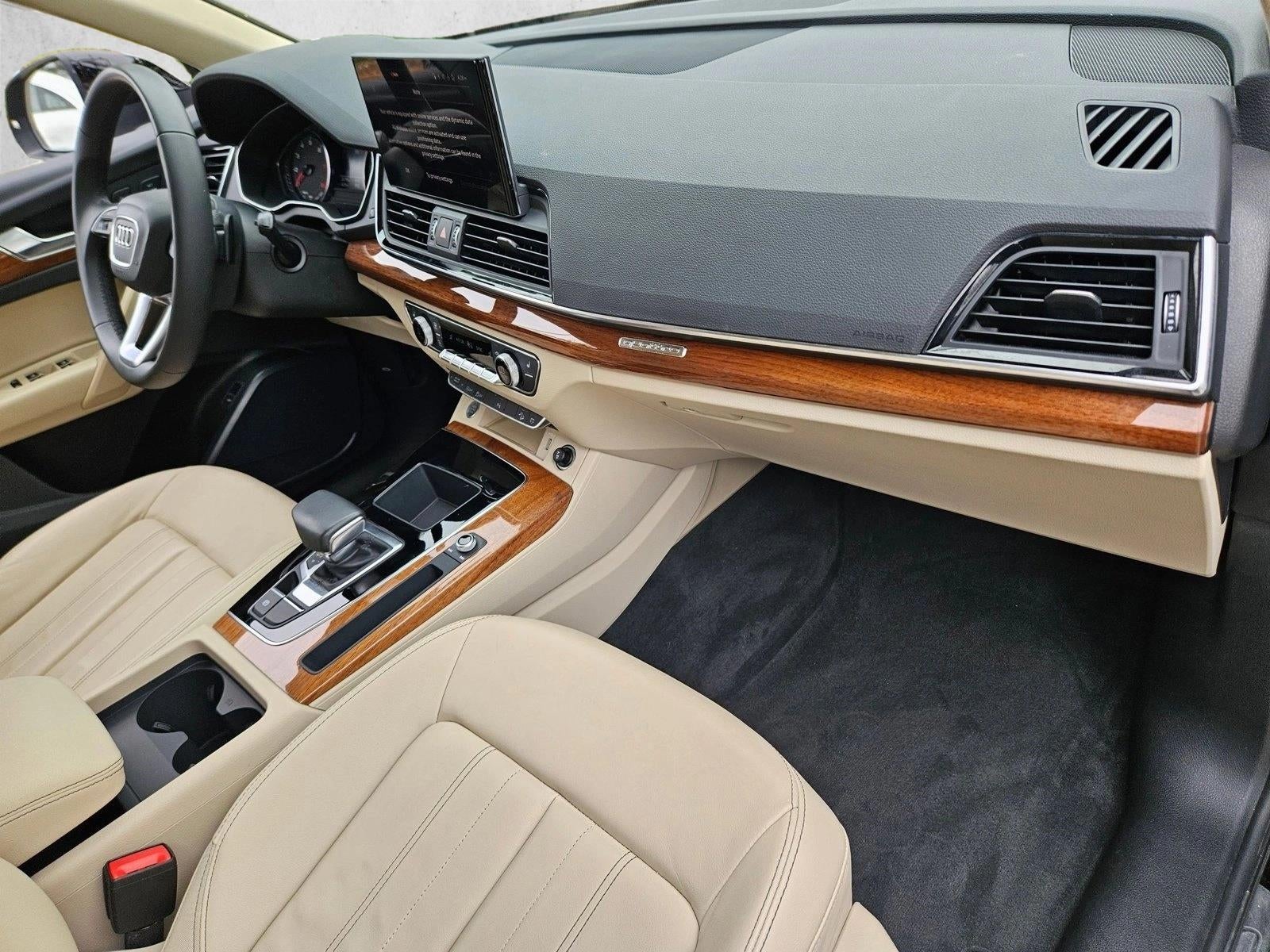 2023 Audi Q5 Premium 40 TFSI quattro