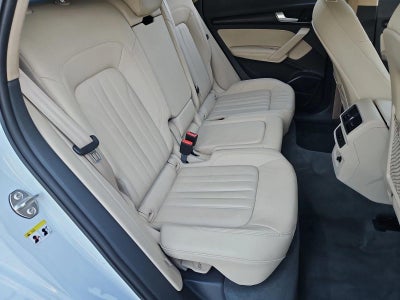 2019 Audi Q5 Premium Plus 45 TFSI quattro