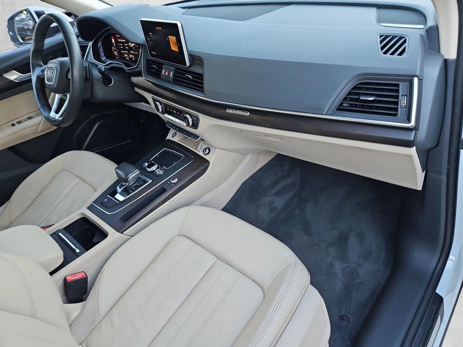2019 Audi Q5 Premium Plus 45 TFSI quattro