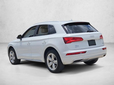 2019 Audi Q5 Premium Plus 45 TFSI quattro