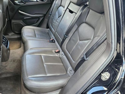 2017 Porsche Macan AWD