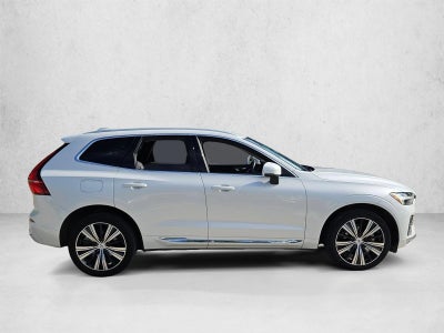 2022 Volvo XC60 B5 FWD Inscription