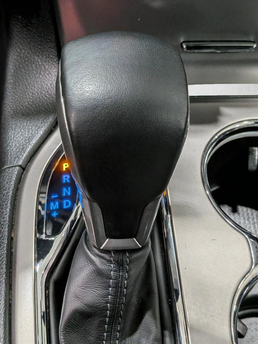 2021 Jeep Grand Cherokee Overland 4x2