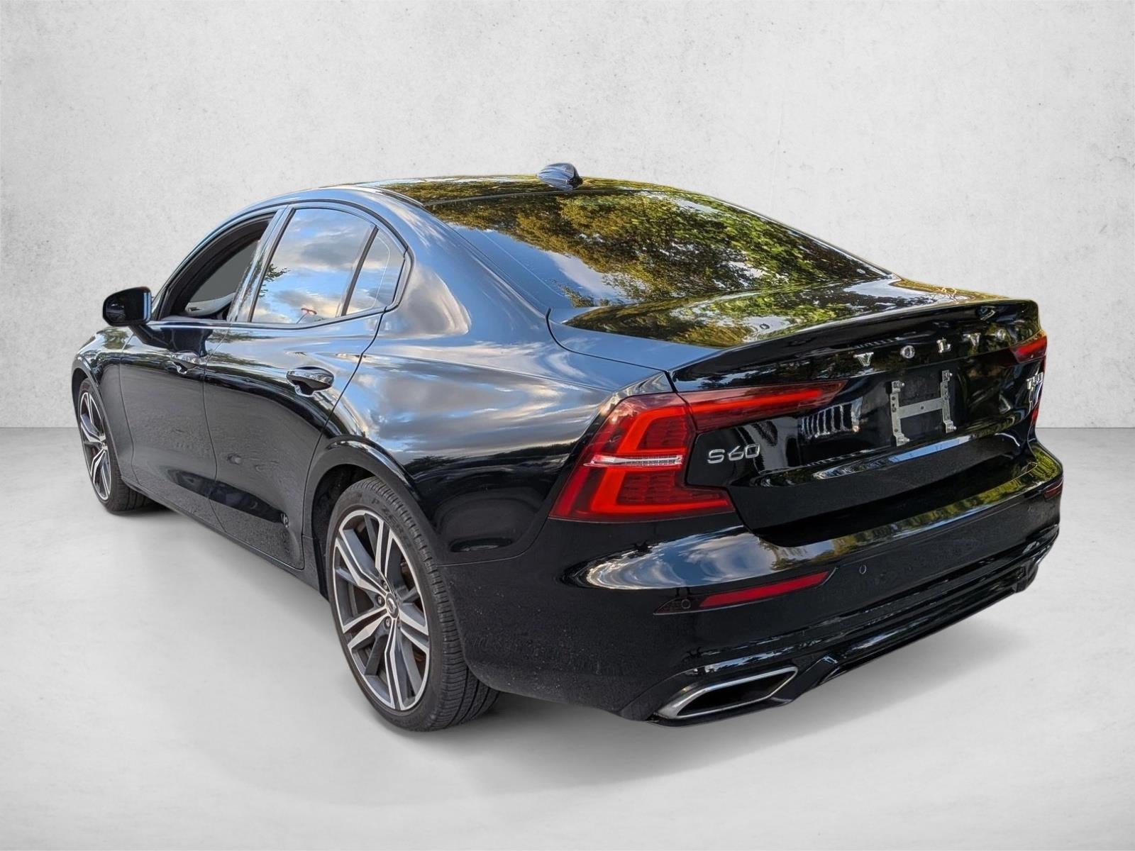 2020 Volvo S60 T5 FWD R-Design