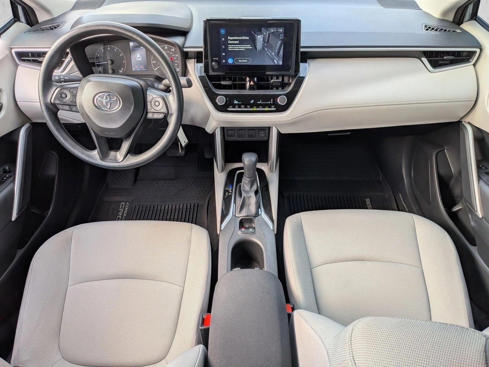2025 Toyota Corolla Cross L 2WD (Natl)