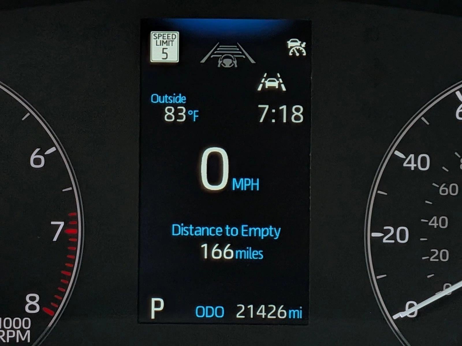 2025 Toyota Corolla Cross L 2WD (Natl)