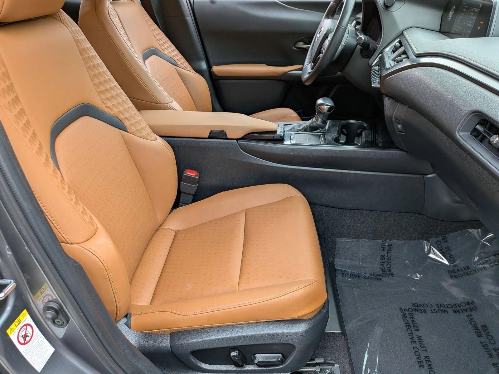 2019 Lexus UX 200 FWD