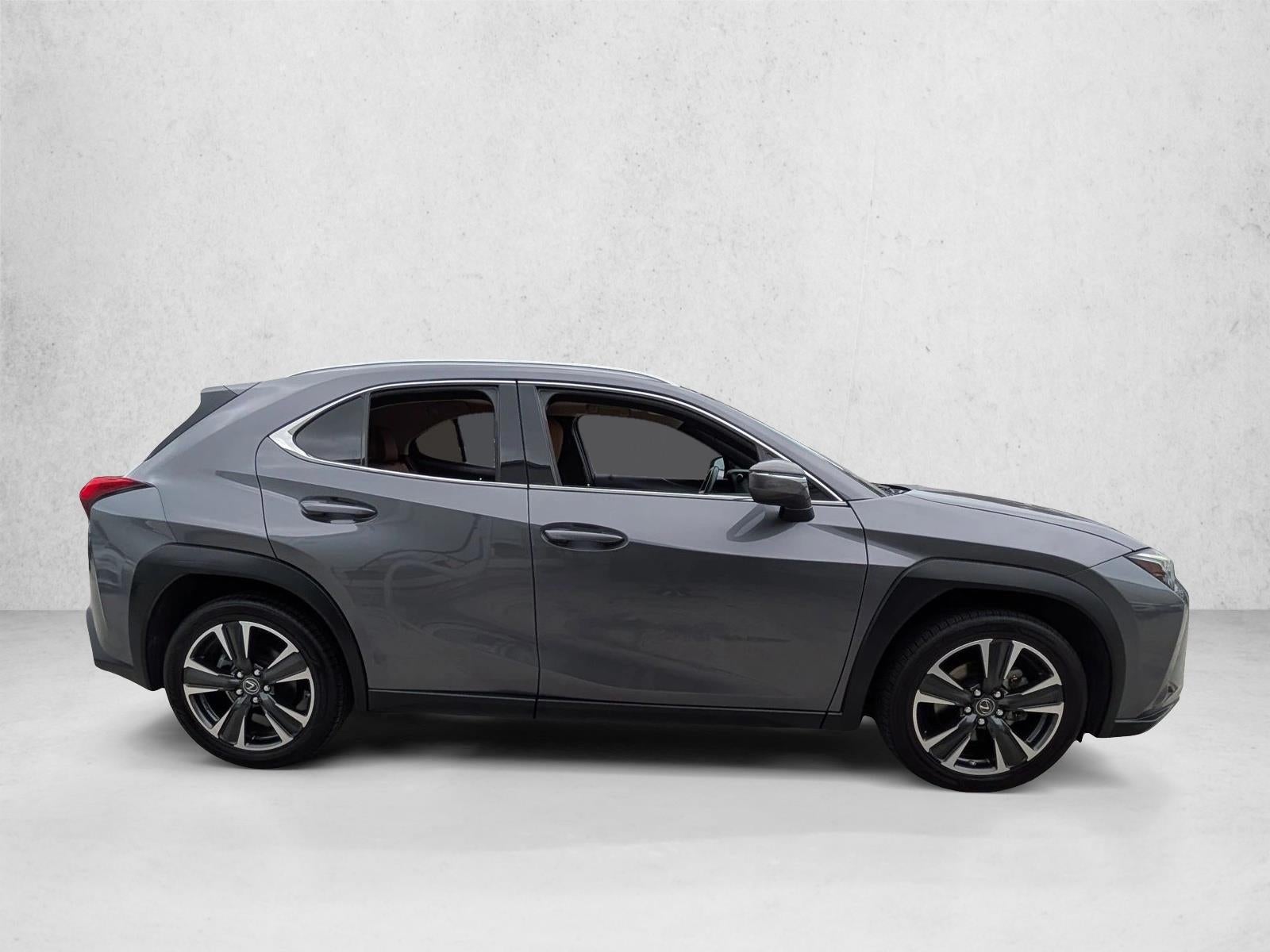 2019 Lexus UX 200 FWD