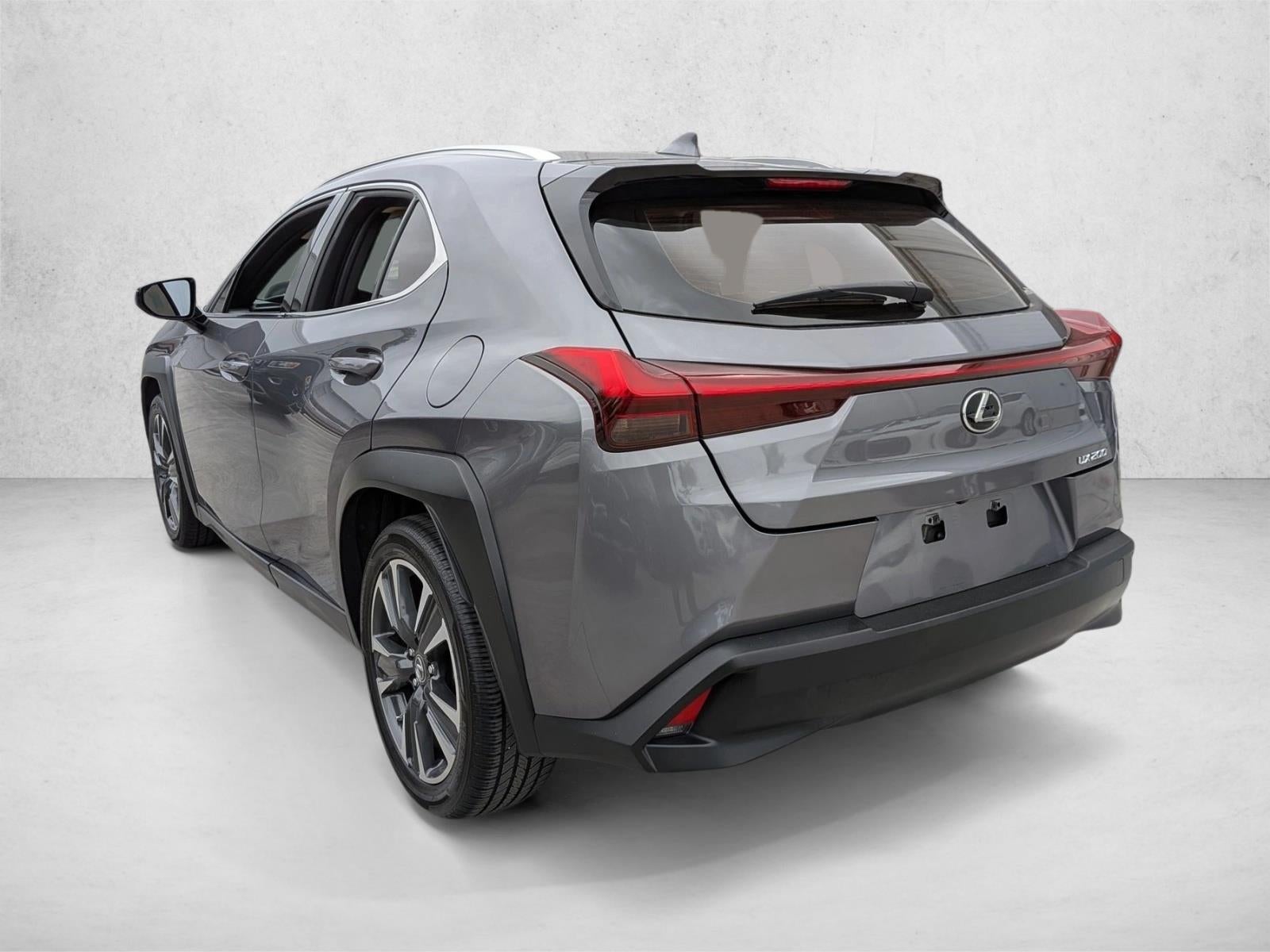 2019 Lexus UX 200 FWD