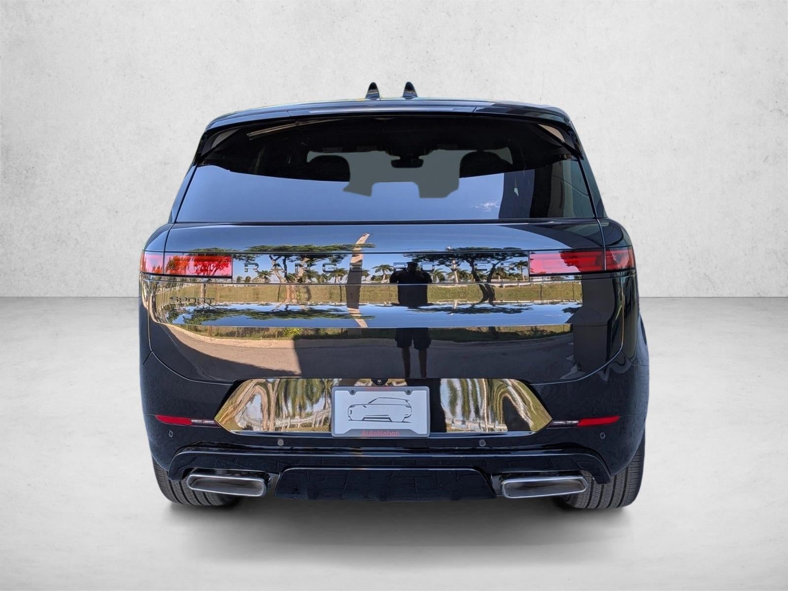 2026 Land Rover Range Rover Sport P400 Dynamic SE