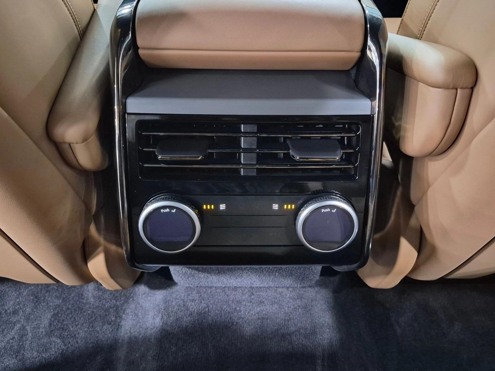 2024 Land Rover Range Rover Sport P360 SE