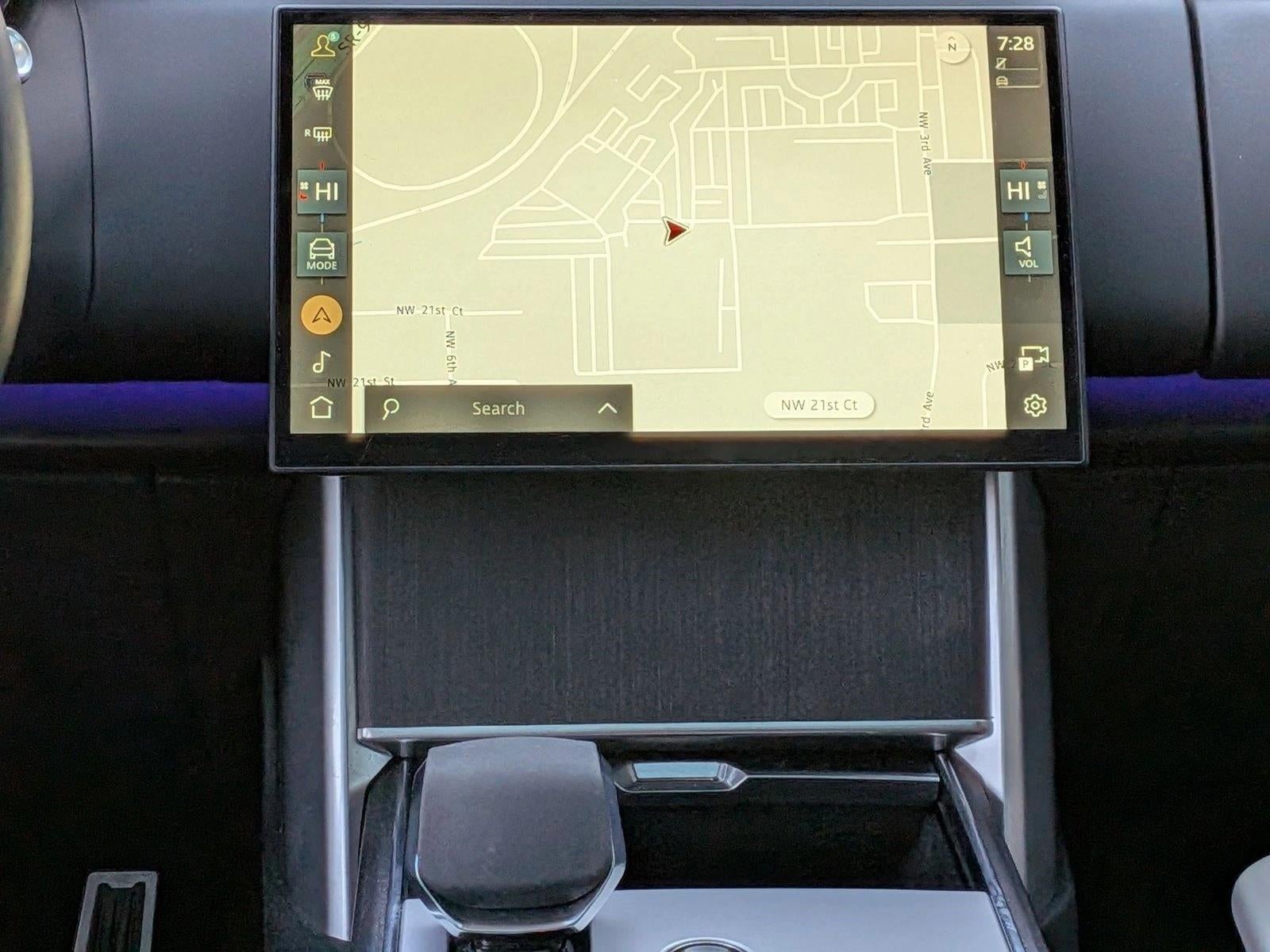 2025 Land Rover Range Rover P400 SE LWB 7 Seat