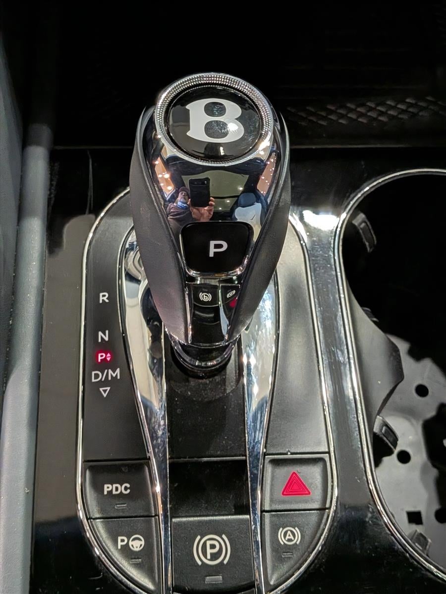 2022 Bentley Bentayga V8 AWD