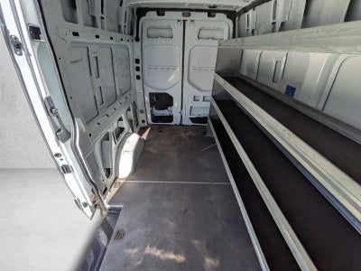 2022 Mercedes-Benz Sprinter Cargo Van 2500 Standard Roof I4 Gas 144" RWD