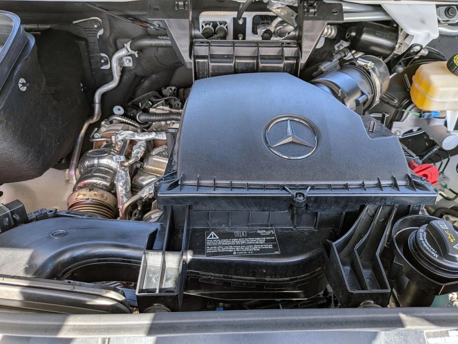 2024 Mercedes-Benz Sprinter Cargo Van 2500 Standard Roof I4 Diesel 144" RWD