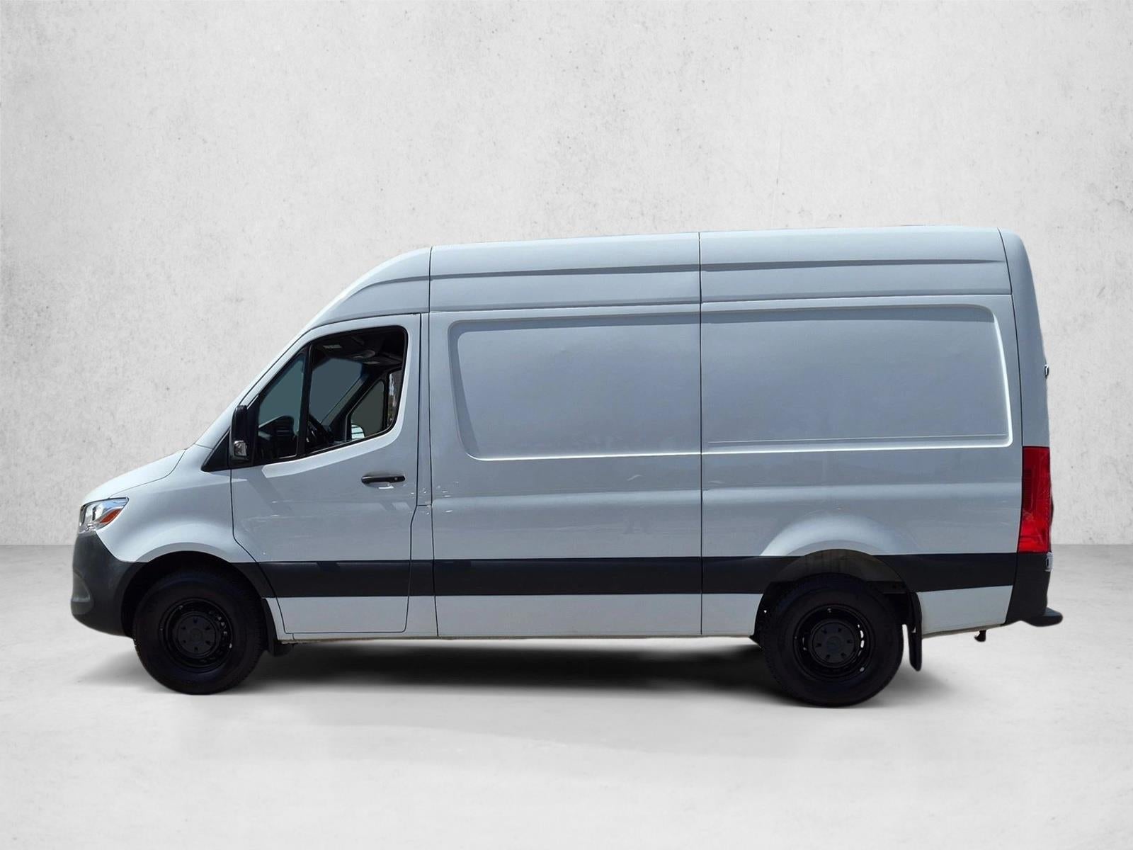 2024 Mercedes-Benz Sprinter Cargo Van 2500 Standard Roof I4 Diesel 144" RWD