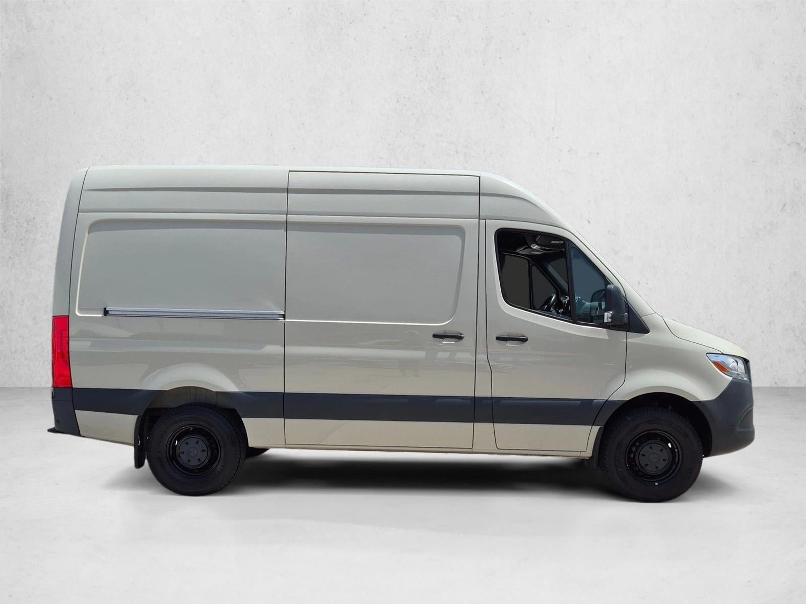 2024 Mercedes-Benz Sprinter Cargo Van 2500 Standard Roof I4 Diesel HO 144" RWD