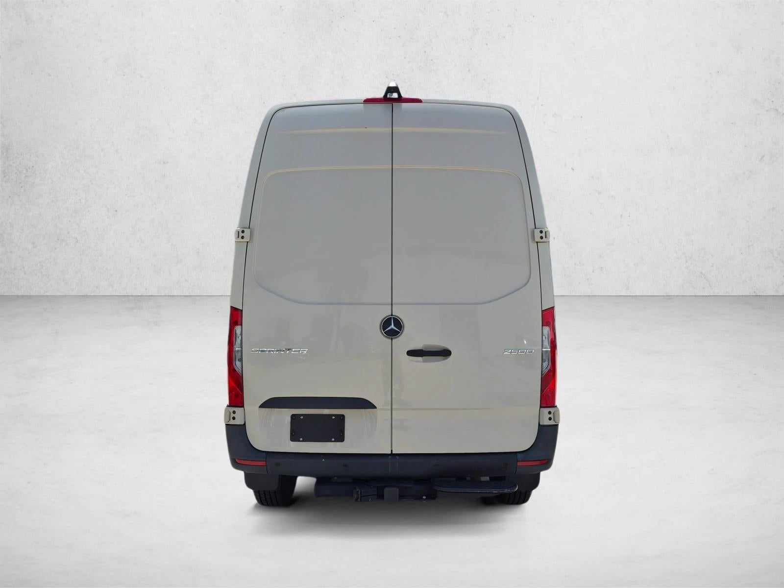 2024 Mercedes-Benz Sprinter Cargo Van 2500 Standard Roof I4 Diesel HO 144" RWD