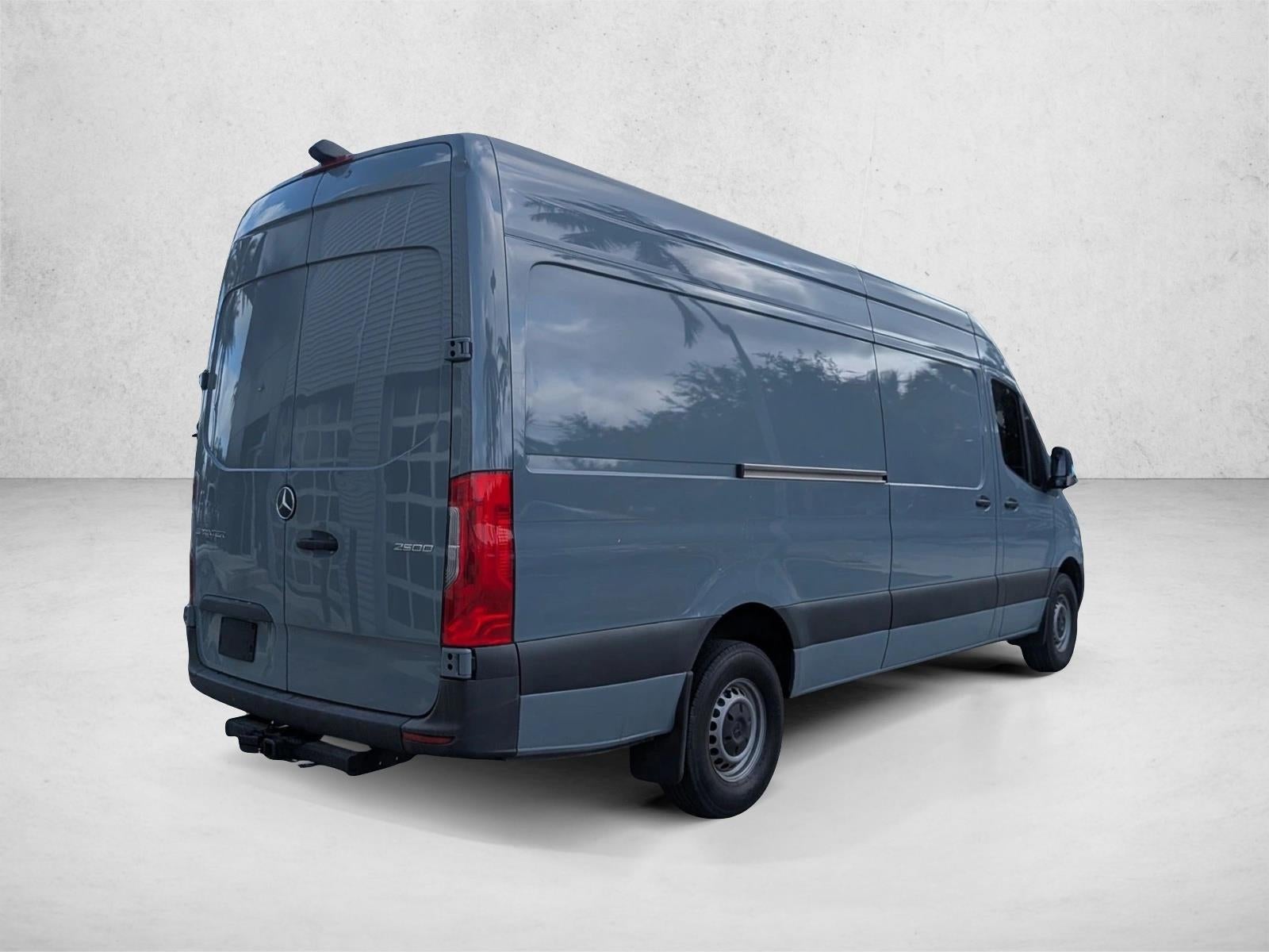 2023 Mercedes-Benz Sprinter Cargo Van 2500 High Roof I4 Diesel HO 170" RWD