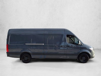 2024 Mercedes-Benz eSprinter Cargo Van 2500 High Roof 170" RWD