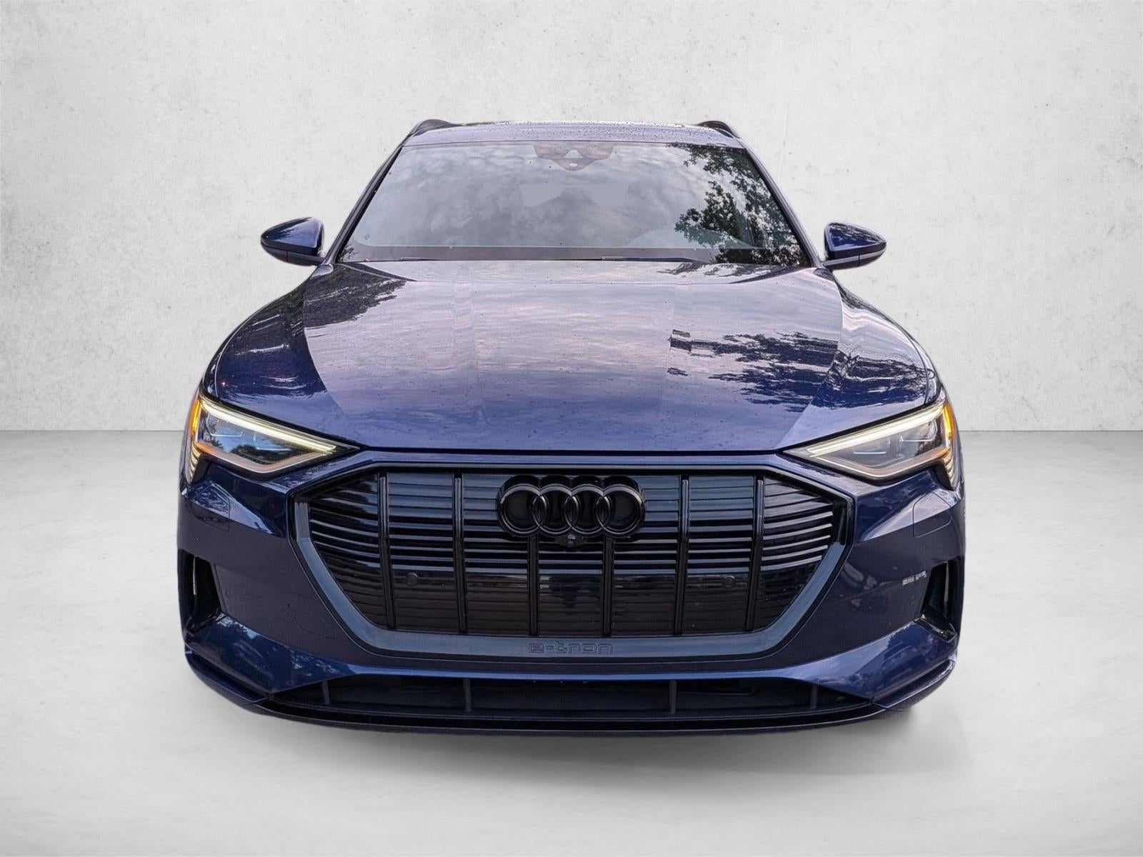 2022 Audi e-tron Premium Plus quattro