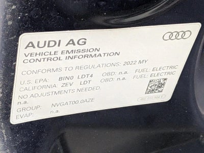 2022 Audi e-tron Premium Plus quattro
