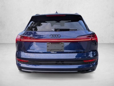 2022 Audi e-tron Premium Plus quattro