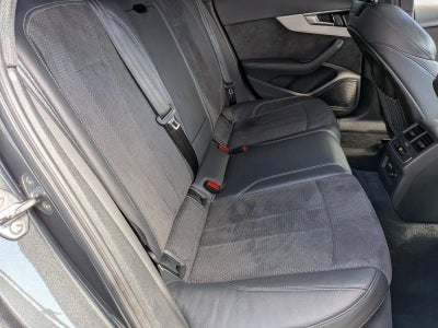 2020 Audi A4 Sedan Premium Plus 45 TFSI quattro