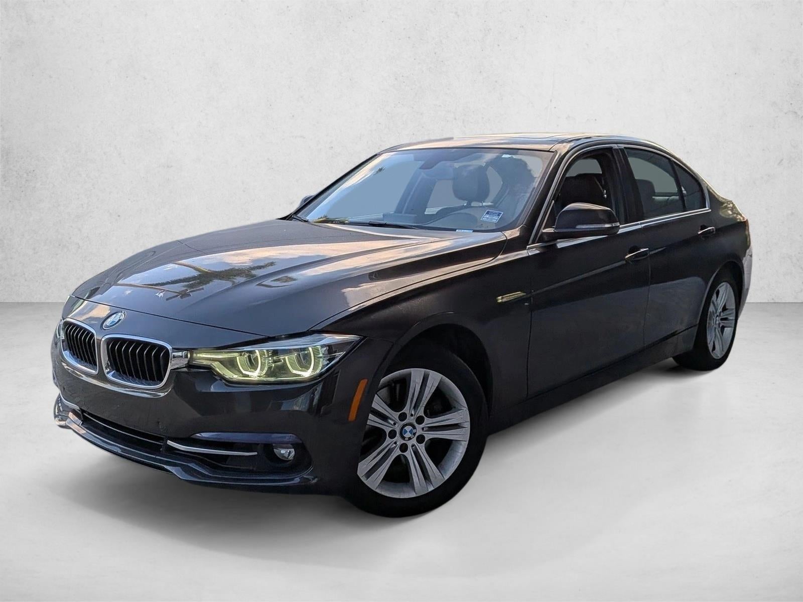 2017 BMW 330i xDrive Sedan