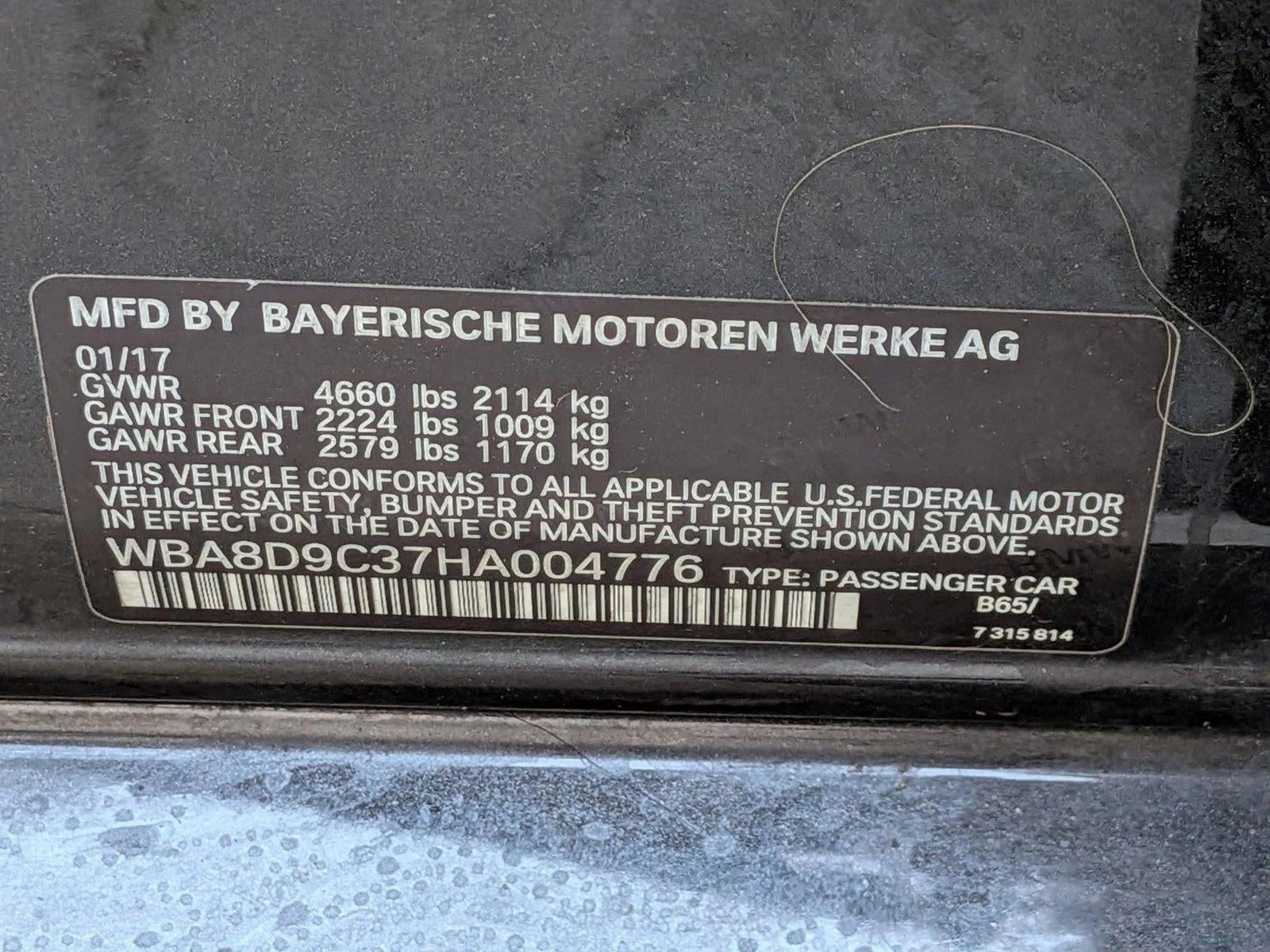 2017 BMW 330i xDrive Sedan