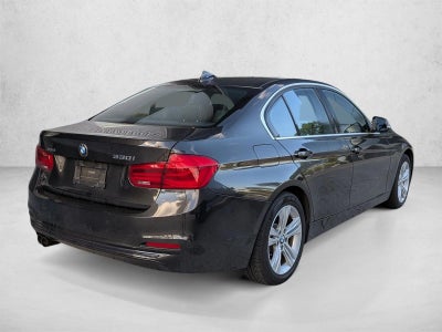 2017 BMW 330i xDrive Sedan