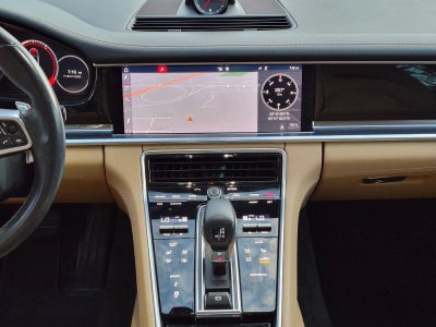 2020 Porsche Panamera 4 AWD