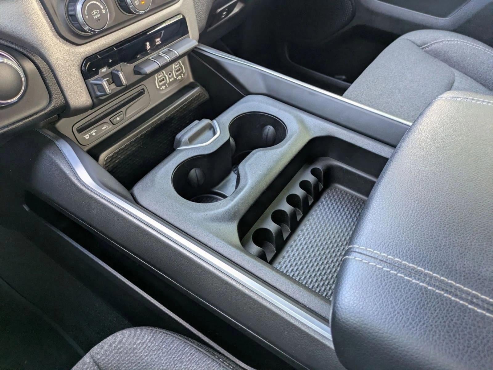 2019 RAM 1500 Big Horn/Lone Star 4x2 Quad Cab 6'4" Box