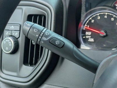 2022 Chevrolet Silverado 1500 Crew Cab Short Box 2-Wheel Drive Custom