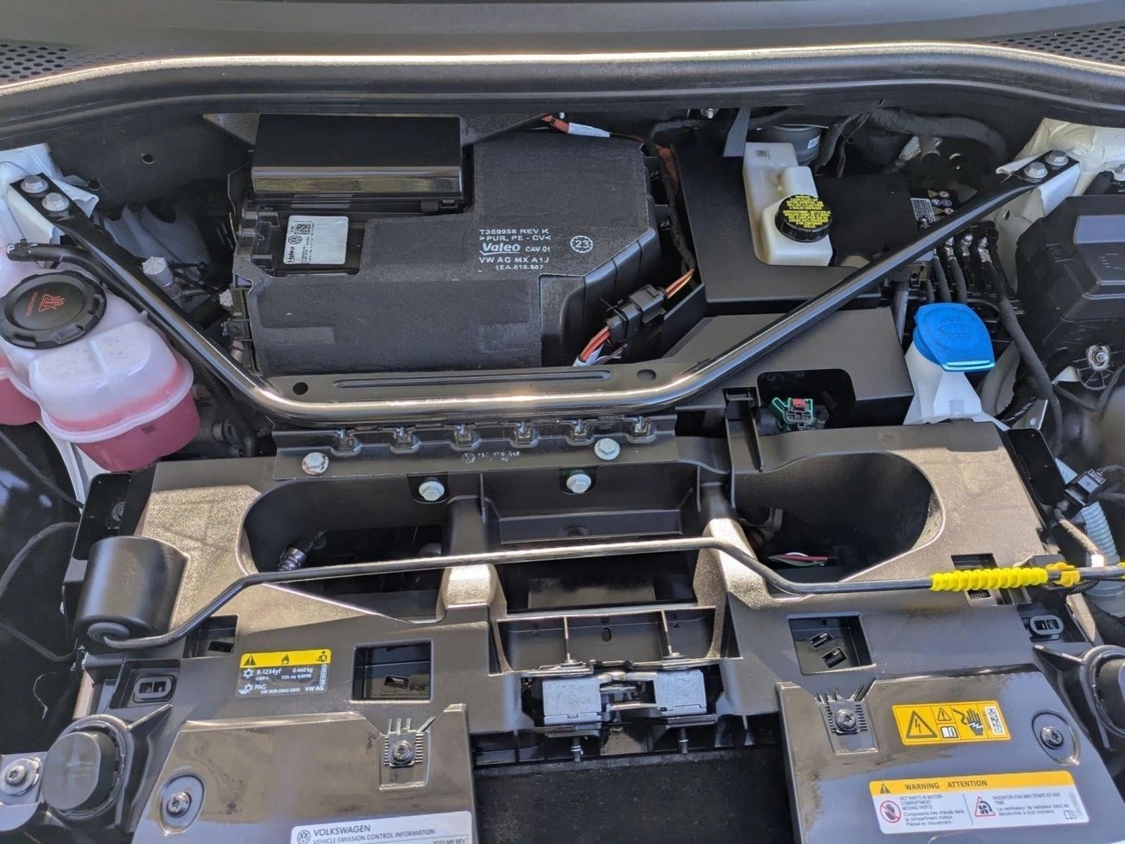 2023 Volkswagen ID.4 Pro AWD w/SK On Battery