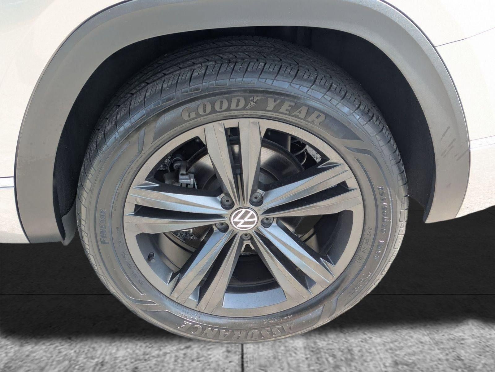 2021 Volkswagen Atlas 2021.5 3.6L V6 SE w/Technology R-Line 4MOTION