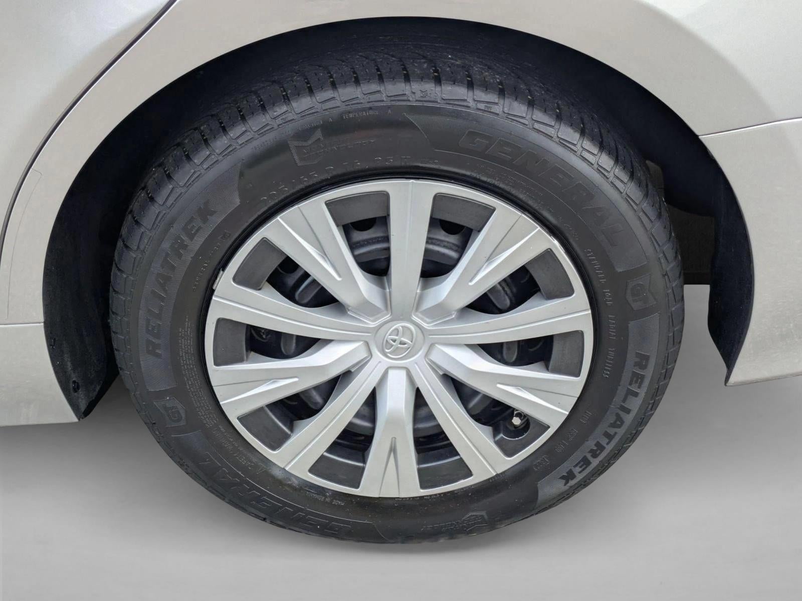 2018 Toyota Camry L Auto (Natl)