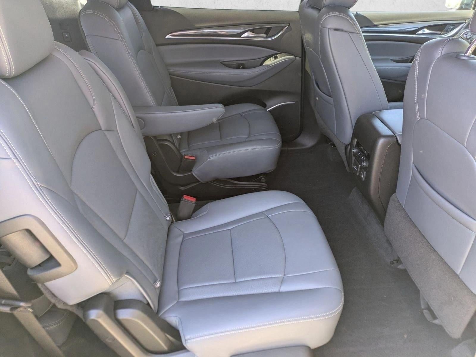 2021 Buick Enclave Essence AWD