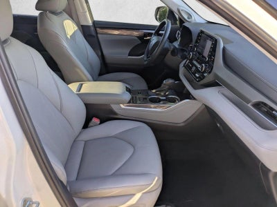 2021 Toyota Highlander Limited FWD (GS)