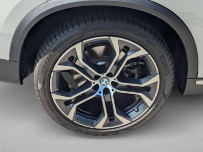 2022 BMW X5 sDrive40i Sports Activity Vehicle