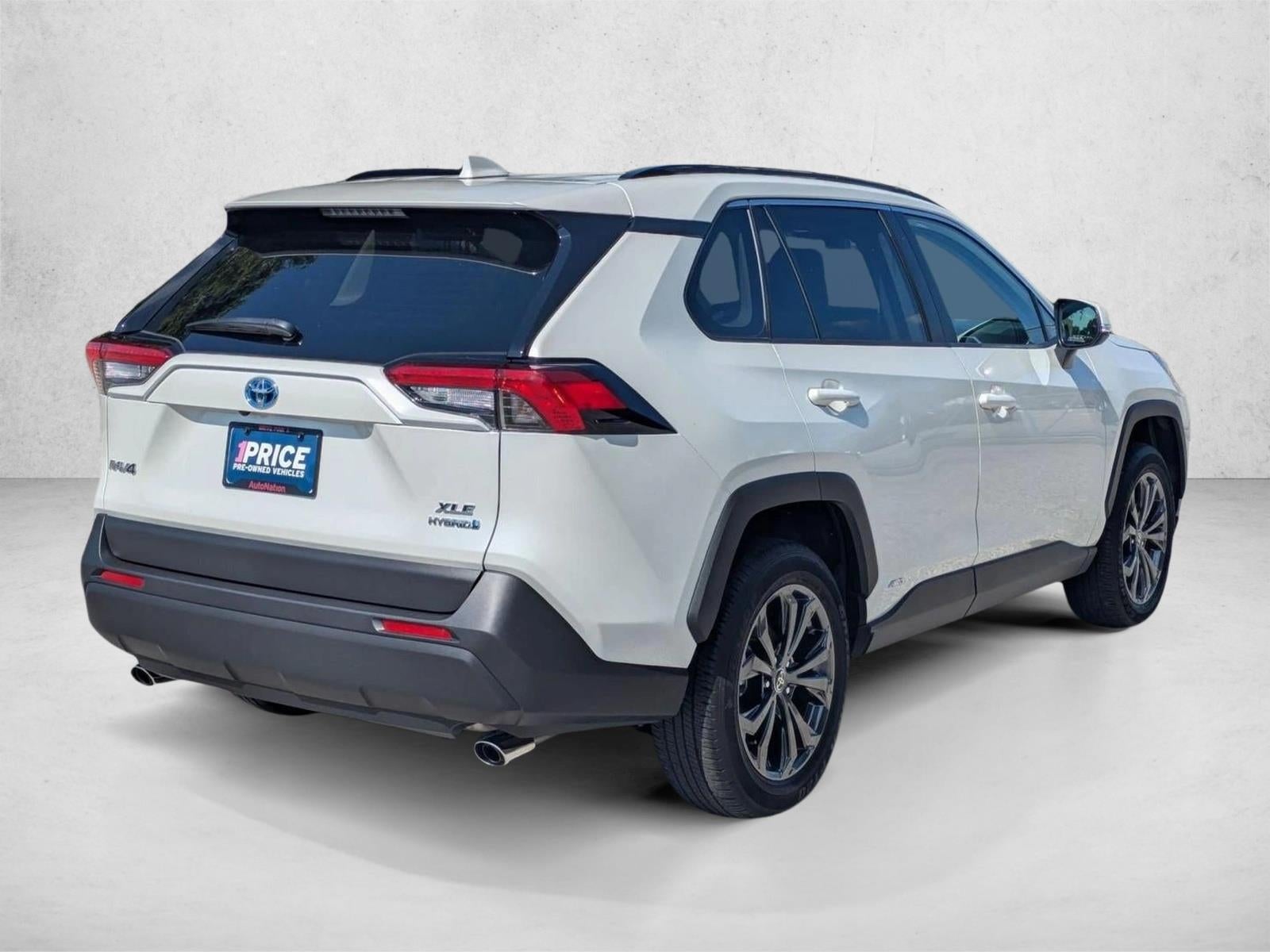 2022 Toyota RAV4 Hybrid XLE Premium AWD (Natl)