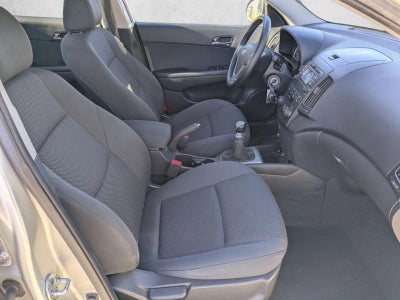 2009 Hyundai ELANTRA 4dr Wgn Man Touring