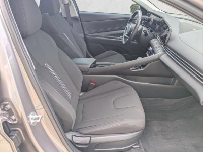 2023 Hyundai ELANTRA SEL IVT