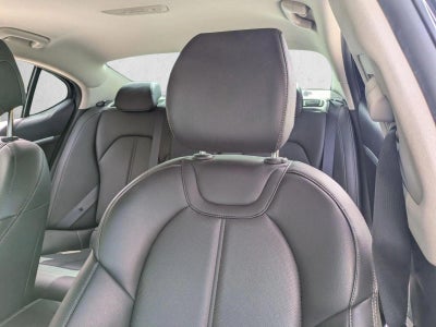 2021 Genesis G70 2.0T RWD