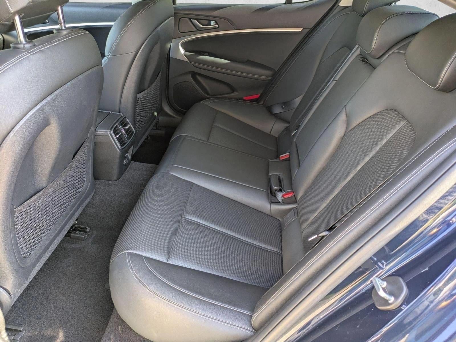 2021 Genesis G70 2.0T RWD