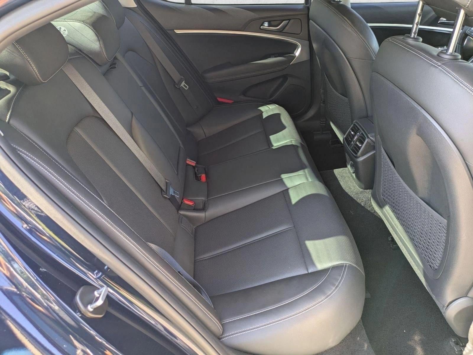 2021 Genesis G70 2.0T RWD